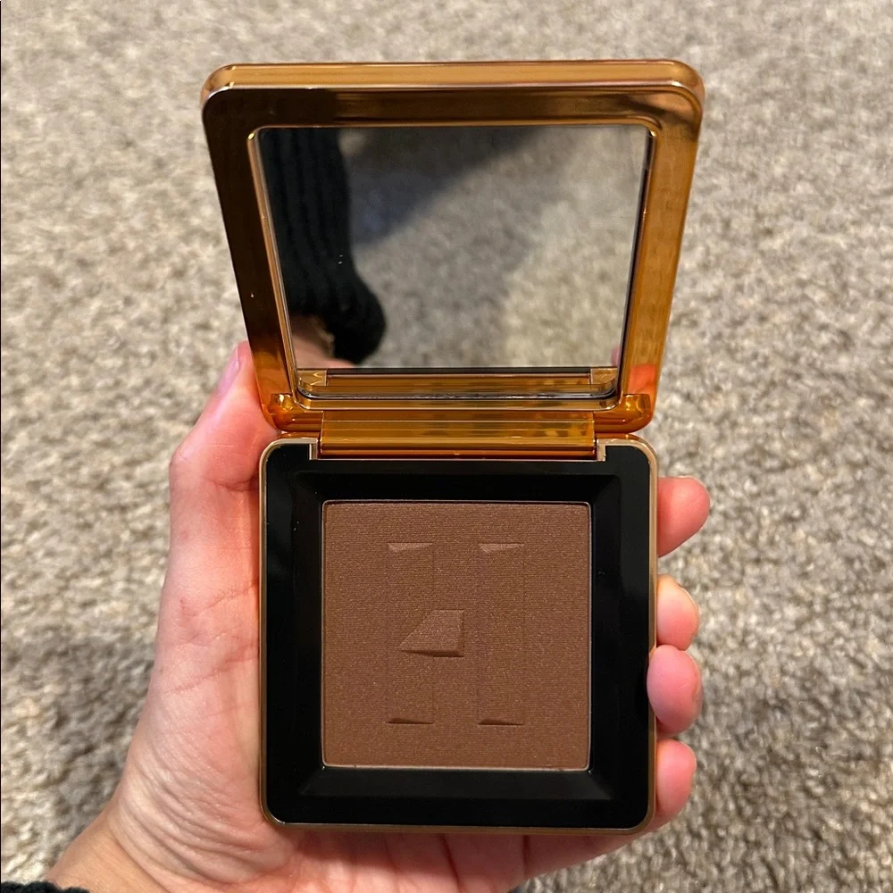 Haus Labs Power Sculpt Velvet Bronzer- Deep Level 10